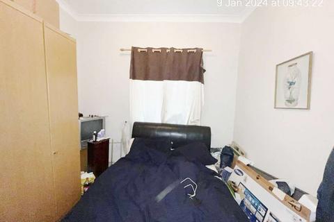 3 bedroom flat for sale, George Street, Ayr KA8
