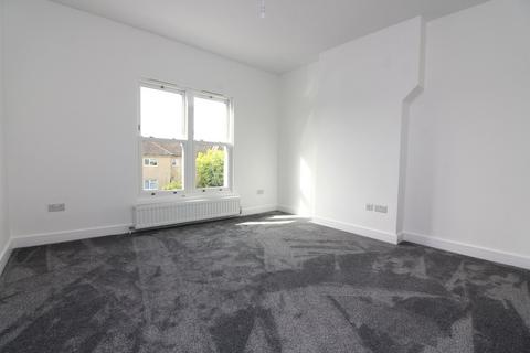 2 bedroom apartment for sale, Regent Street, Stotfold, Hitchin, SG5