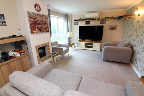3 bedroom semi-detached house for sale, The Green, Stotfold, Hitchin, SG5