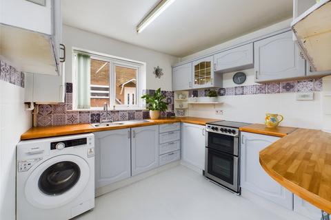 6 Tintern Road, Tuffley, Gloucester, GL4 0JB