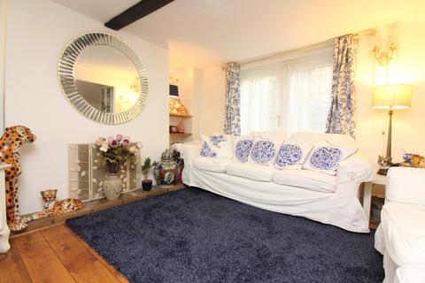 2 bedroom detached house for sale, High Street, Arlesey, SG15