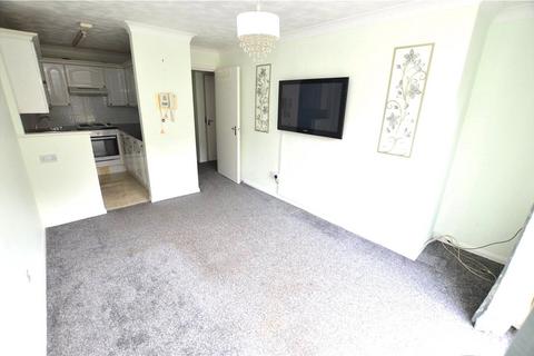 1 bedroom apartment for sale, High Street South, Bedfordshire LU6