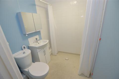 1 bedroom apartment for sale, High Street South, Bedfordshire LU6