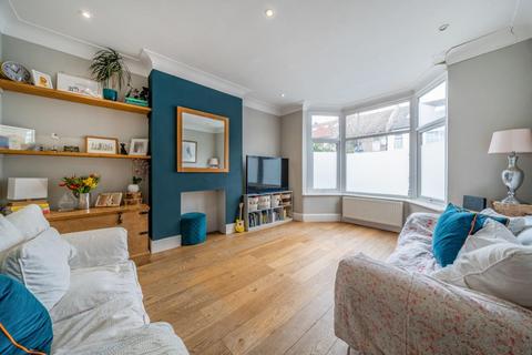 103 Caithness Road, Mitcham, CR4 2EZ