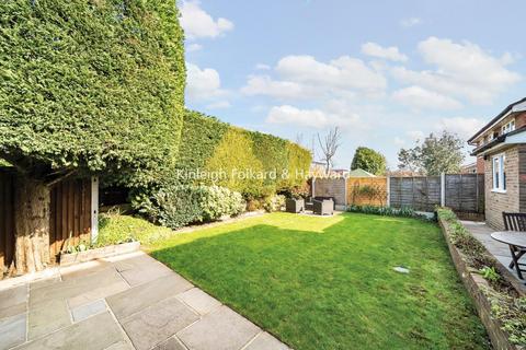 1 Hanover Drive, Chislehurst, BR7 6TA