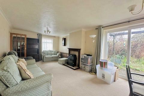3 bedroom end of terrace house for sale, Queens Avenue, Wallingford