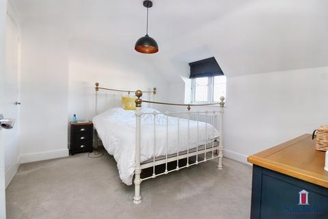 1 Hyde Close, Shefford, SG17 5FB