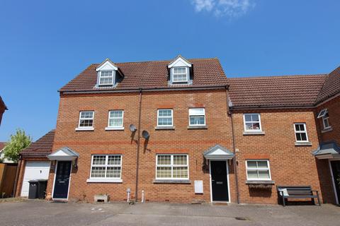 3 bedroom townhouse for sale - Nightingale Mews, Shefford, SG17