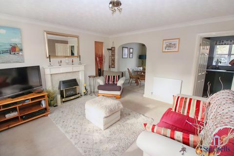132 Ivel Road, Shefford, SG17 5UE