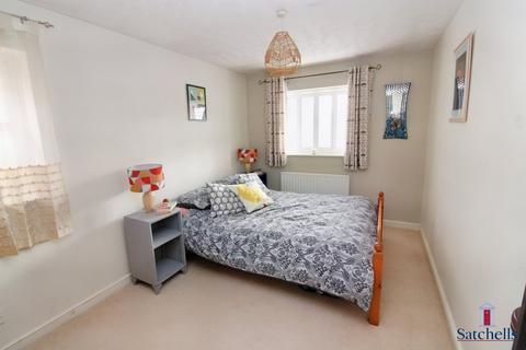 132 Ivel Road, Shefford, SG17 5UE