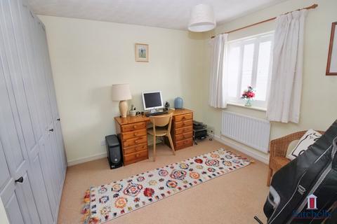 132 Ivel Road, Shefford, SG17 5UE