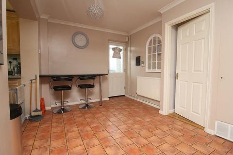 3 bedroom semi-detached house for sale - Longden Close, Haynes, Bedford, MK45