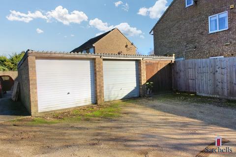 41 Hillside Road, Upper Stondon, Henlow, SG16 6LP