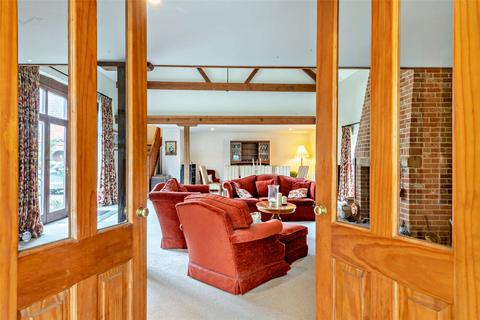 Hideaway Barn Bentley Road, Tacolneston, Norwich, NR16 1DL