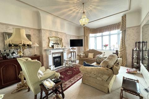 4 bedroom detached house for sale, Arnside Road, Southport, PR9 0QX