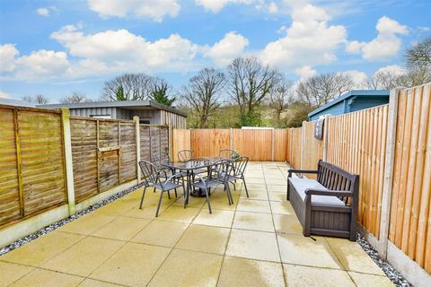 2 bedroom end of terrace house for sale, Dymchurch Road, Hythe, Kent