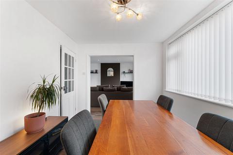 5 Belper Crescent, Carlton, Nottingham, NG4 3RQ