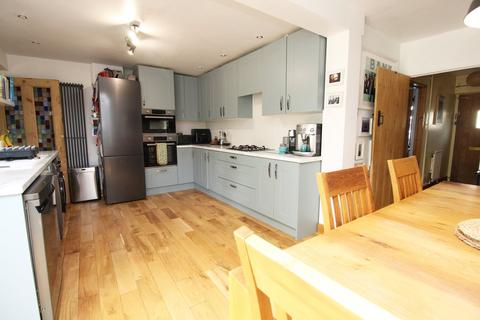 53 Common View, Letchworth Garden City, SG6 1BZ