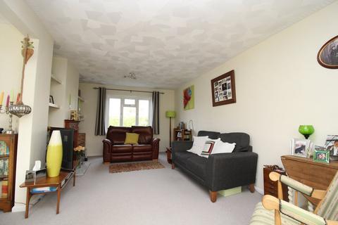 3 bedroom semi-detached house for sale, Southfields, Letchworth Garden City, SG6