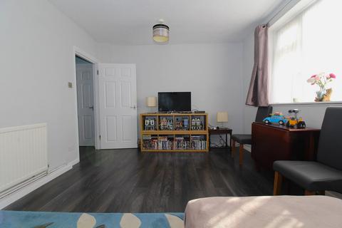 2 bedroom ground floor flat for sale - Kyrkeby, Letchworth Garden City, SG6