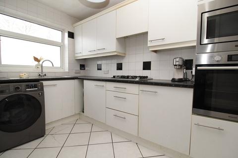 134 Howard Drive, Letchworth Garden City, SG6 2DE