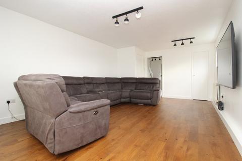 134 Howard Drive, Letchworth Garden City, SG6 2DE
