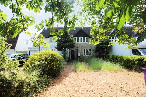 2 bedroom terraced house for sale, Pixmore Avenue, Letchworth Garden City, SG6