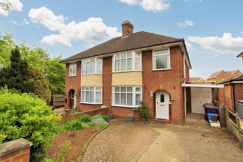 3 bedroom house for sale, Icknield Way, Letchworth Garden City, SG6