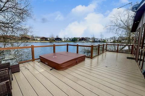 undefined, Misty Bay, Tattershall Lakes LN4