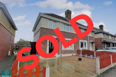 98 Cross Lane, Royston, Barnsley, S71 4AR