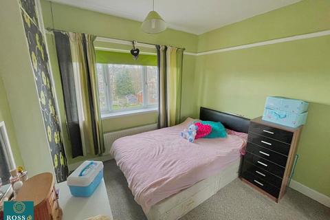 98 Cross Lane, Royston, Barnsley, S71 4AR