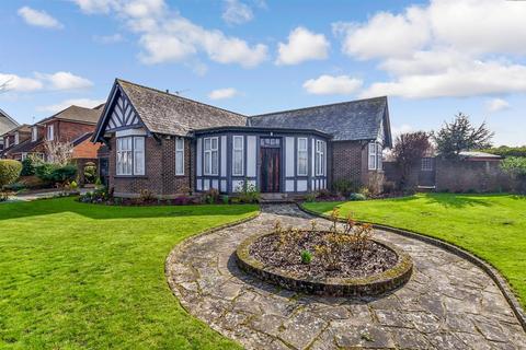 62 Kings Drive, Gravesend, DA12 5BJ
