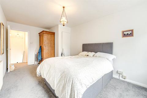 7 Cobden Road, Worthing, BN11 4BD