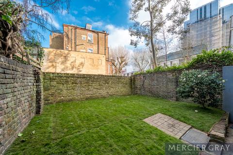 2 bedroom flat for sale - Winchester Road, London NW3