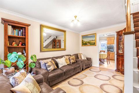 112 Bennetts Close, Mitcham, CR4 1NS
