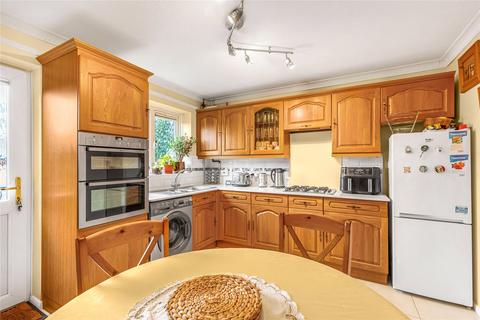 112 Bennetts Close, Mitcham, CR4 1NS