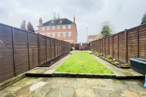 29 Fieldside Road, Bromley, BR1 4LA