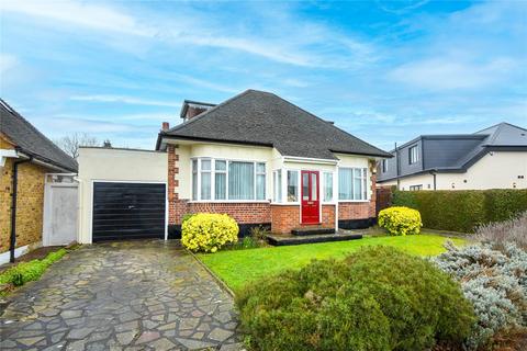 3 bedroom bungalow for sale, Howletts Lane, Ruislip HA4