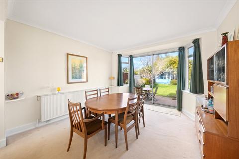3 bedroom bungalow for sale, Howletts Lane, Ruislip HA4