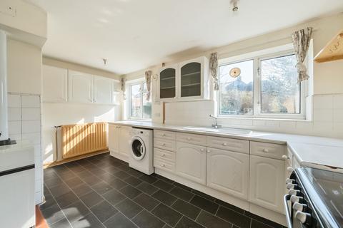 1 Bramley Close, Earley, Reading, RG6 7PL
