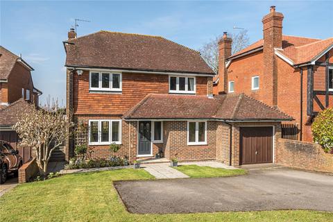 15 Downs View Road, Bookham, Leatherhead, KT23 4PP