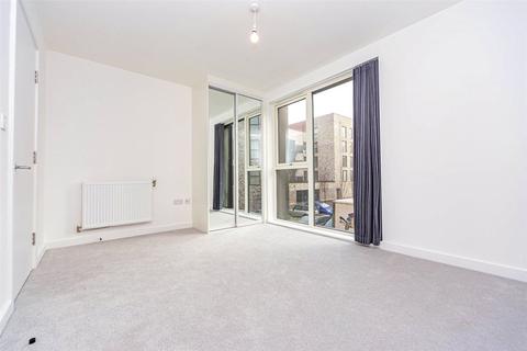 44 Henty Close, Trumpington, Cambridge, CB2 9FL