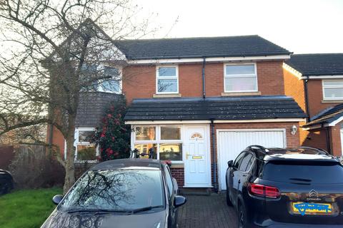 4 bedroom detached house to rent, Sunfields Close, Polesworth, B78