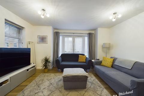 2 bedroom flat for sale, Leighton Buzzard LU7