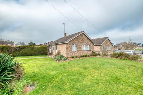 17 Montreal Close, Lower Wick, Worcester, WR2 4DZ