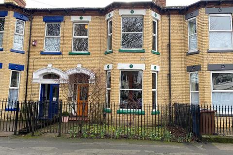 5 bedroom terraced house for sale - Marlborough Avenue, Hull, HU5 3JR