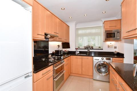 1 Oaklands Road, Northfleet, Gravesend, DA11 8PA