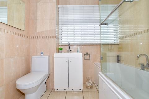 1 Oaklands Road, Northfleet, Gravesend, DA11 8PA
