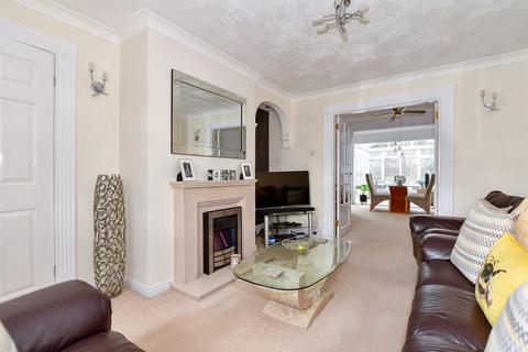 1 Oaklands Road, Northfleet, Gravesend, DA11 8PA