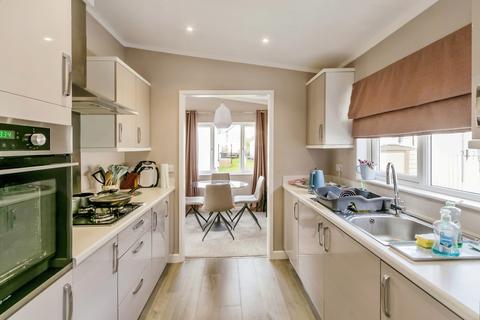 2 bedroom park home for sale, Poole, Dorset, BH16